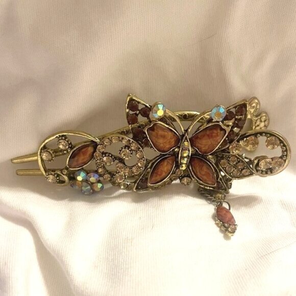 American Vintage Other - Vintage-Style Crystal Butterfly French Hair Pin